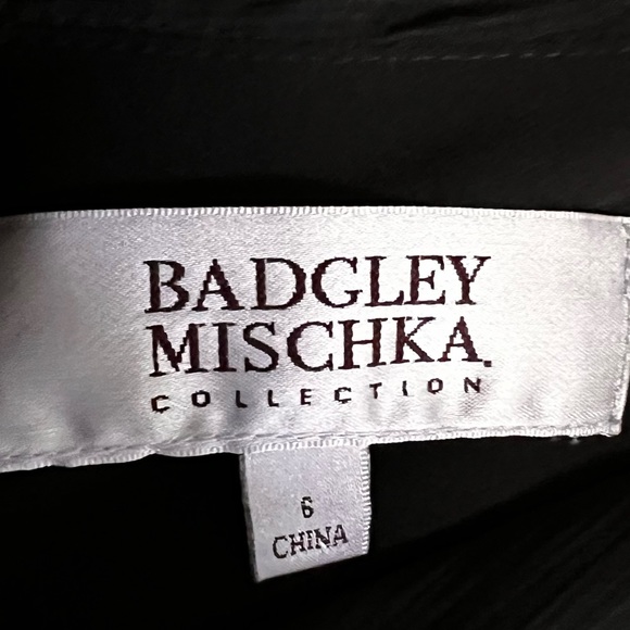 Badgley Mischka Collection Black Dress. Size 6. - Picture 3 of 4